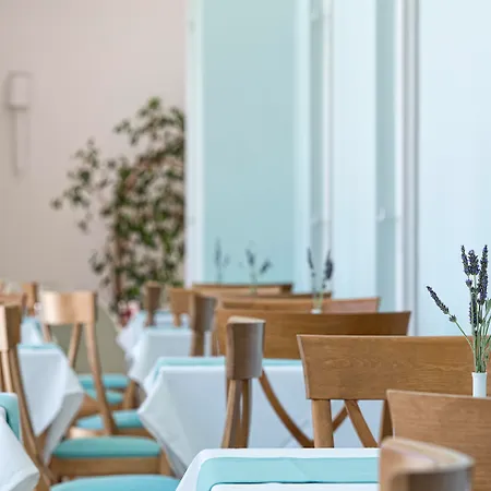 Atlantis Szálloda 4*