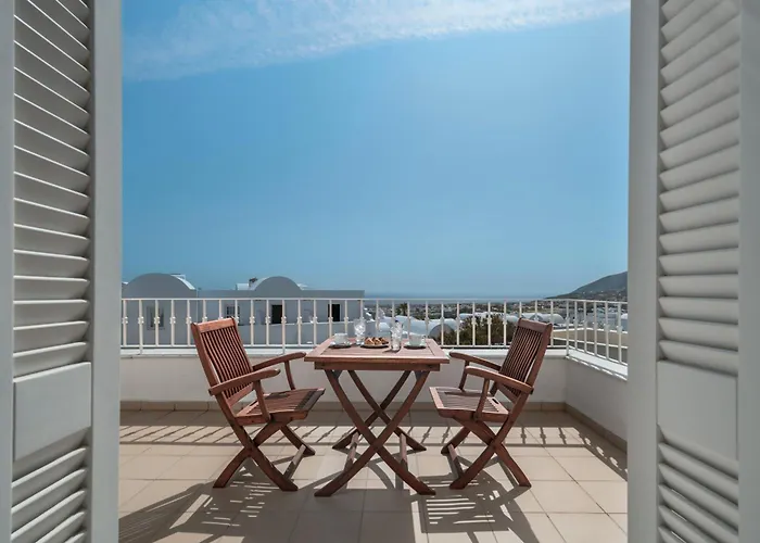 Atlantis Hotel Fira (Santorini)