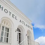 Отель Atlantis Тира