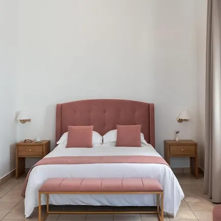 Atlantis Hotel Fira (Santorini)