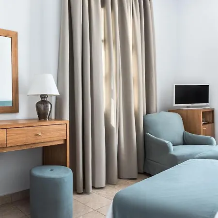 Atlantis Hotel 4*