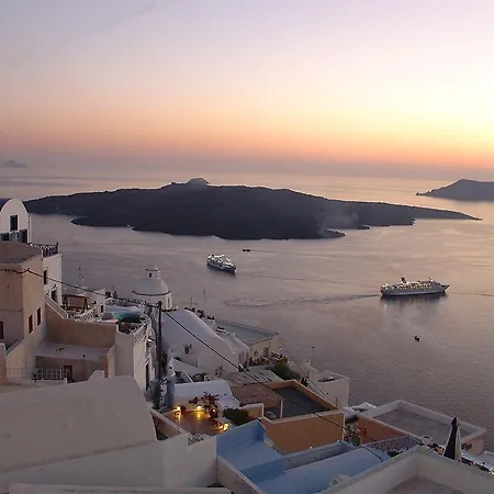 Atlantis Fira (Santorini)