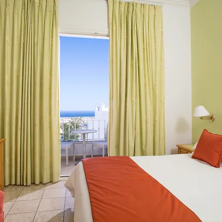 Atlantis 4*