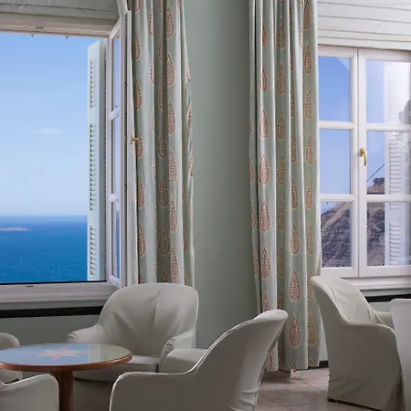 Atlantis 4* Fira (Santorini)