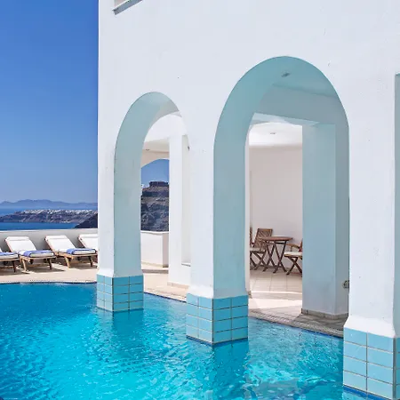 Atlantis Hotel 4*