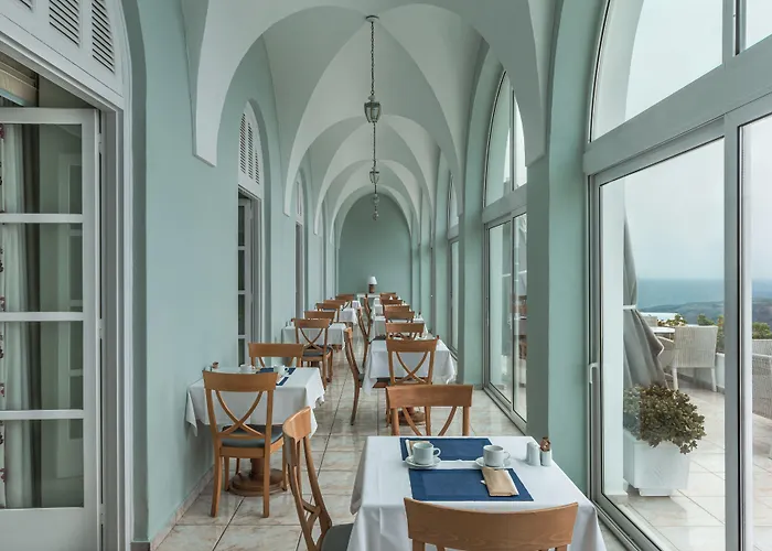 Atlantis Szálloda 4*