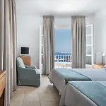 Atlantis Hotel 4*