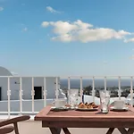 Atlantis Hotel 4*