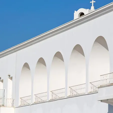 Atlantis Hotel Fira (Santorini)