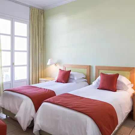 Atlantis 4* Fira (Santorini)