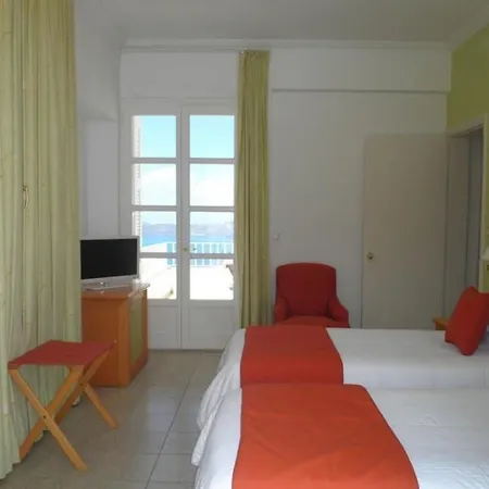 Atlantis 4* Fira (Santorini)